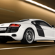 Illustration for article titled 2010 Audi R8 5.2 V10 Proves Ten Sounds Better Than Eight